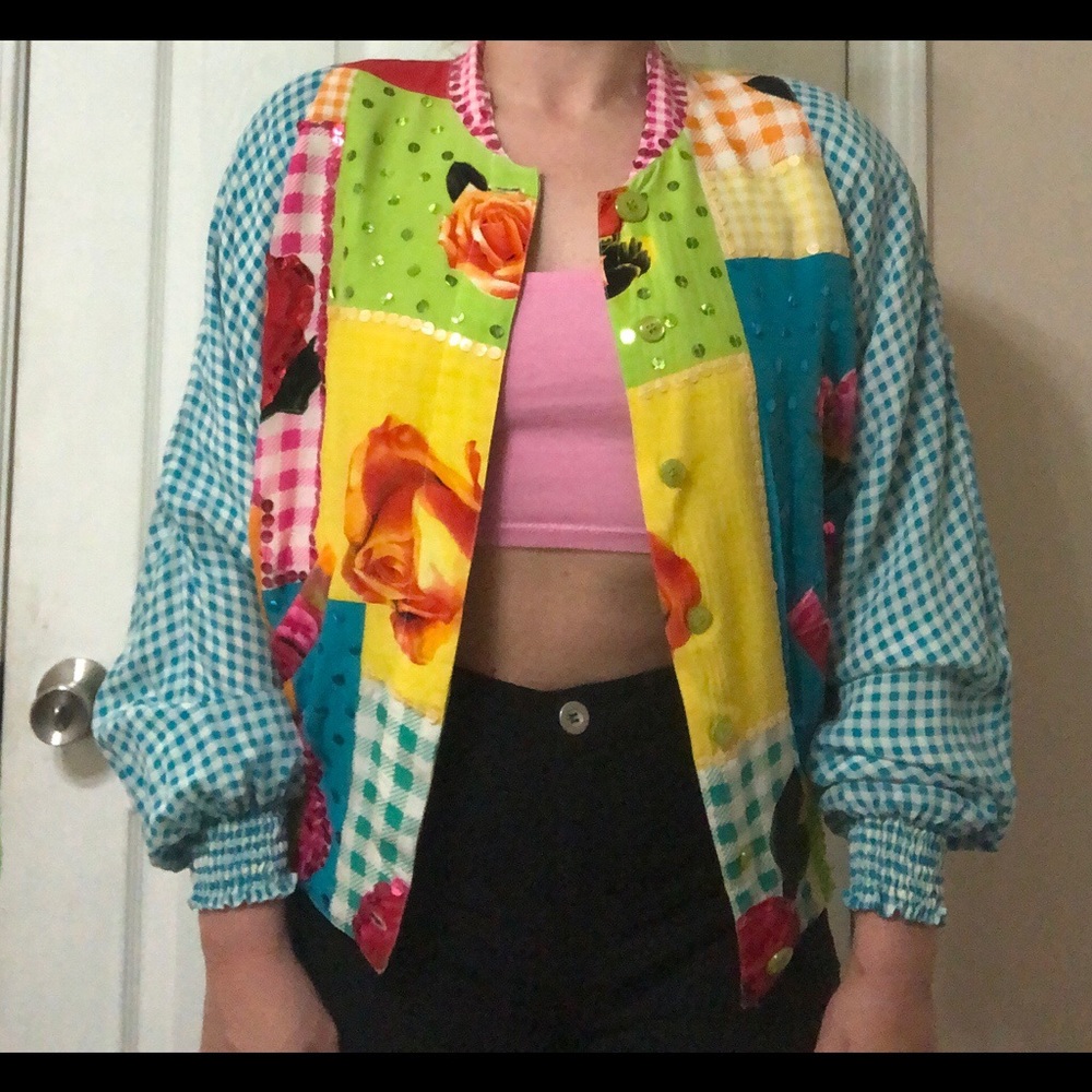 💚SOLD💚 Vintage silk colorful floral light jacket